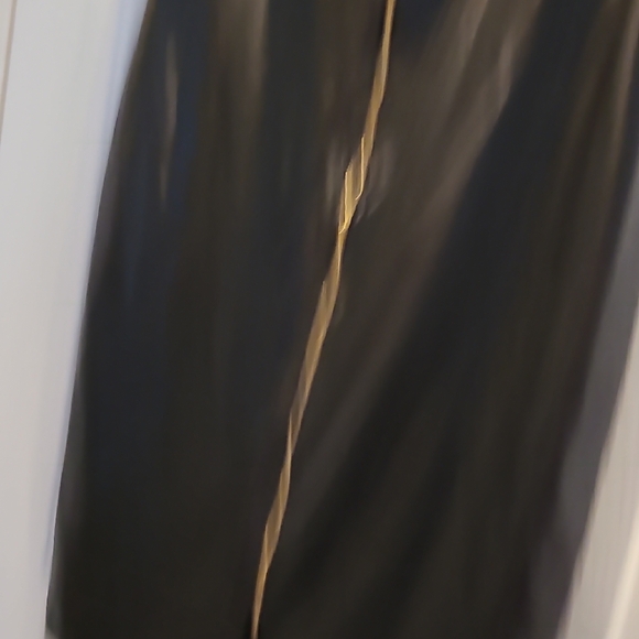 Elegant Black Faux Leather Dress - Picture 6 of 10
